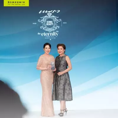 LINE ALBUM แพรว iconic award 231109 5